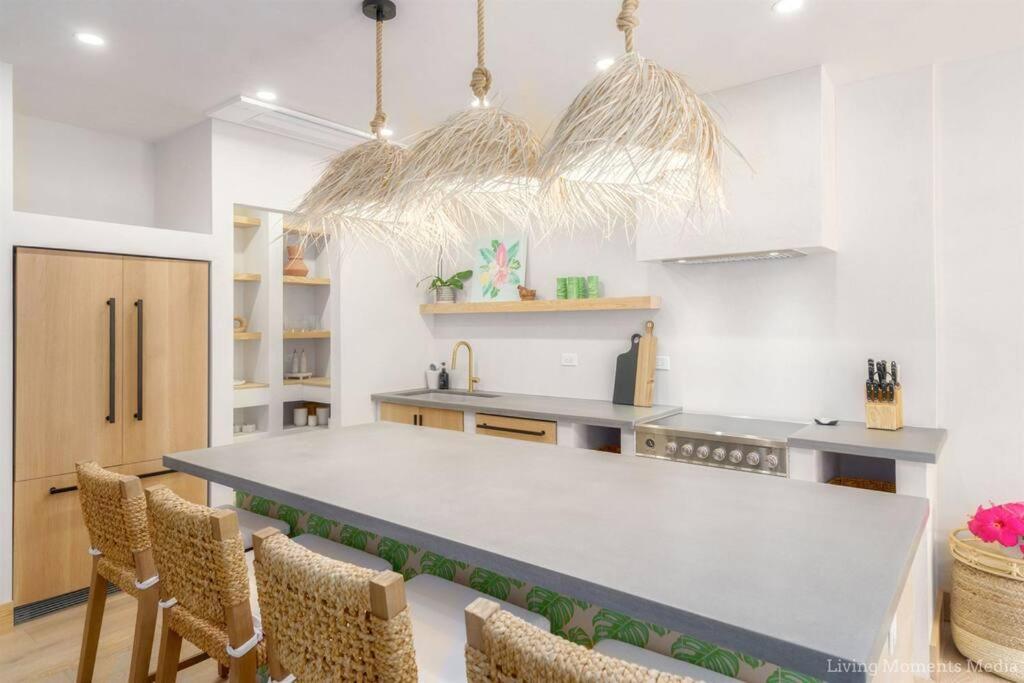דירות ויילי Aloha Moon - A Chic And Dreamy Modern Tropical Hideaway! מראה חיצוני תמונה
